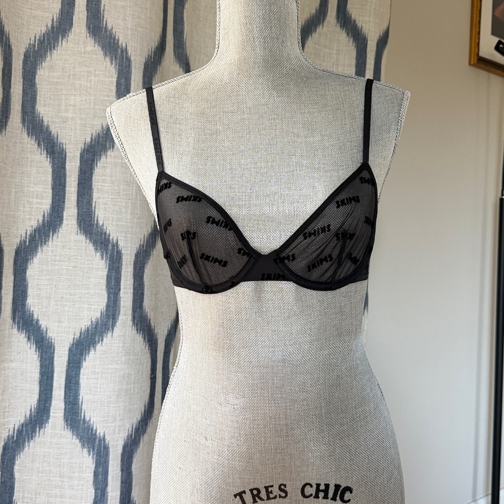 Skims Logo Mesh Bra